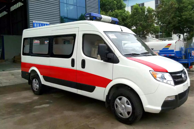  東風(fēng)御風(fēng)長軸柴油救護車
